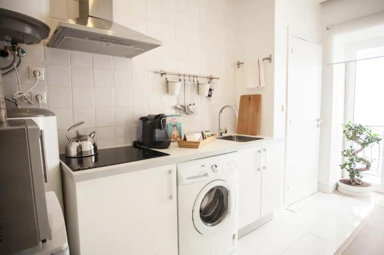 Amalia Apartments In Santos Lisbon Luaran gambar