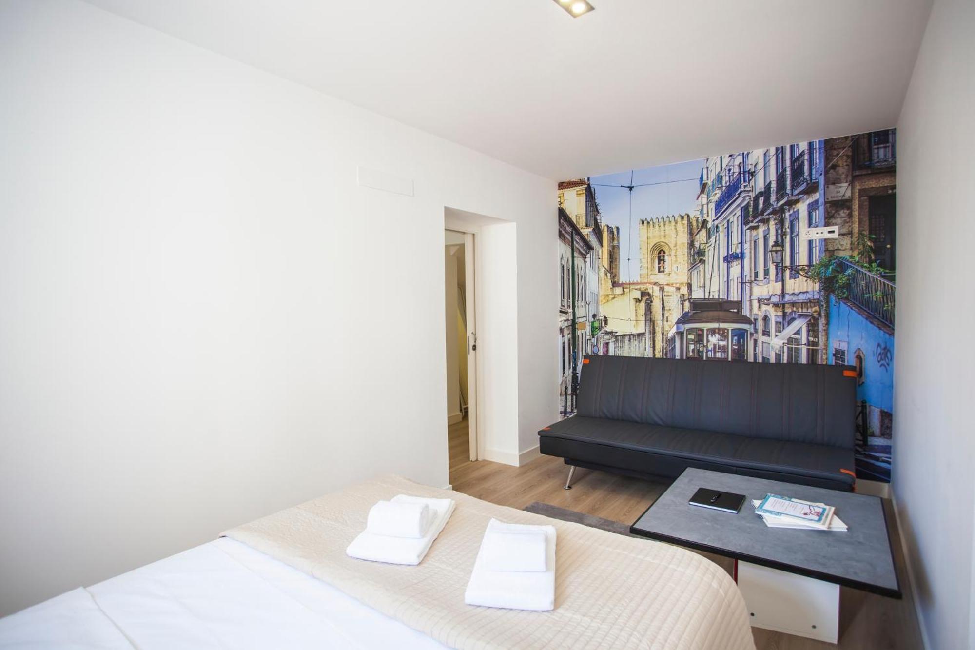 Amalia Apartments In Santos Lisbon Luaran gambar