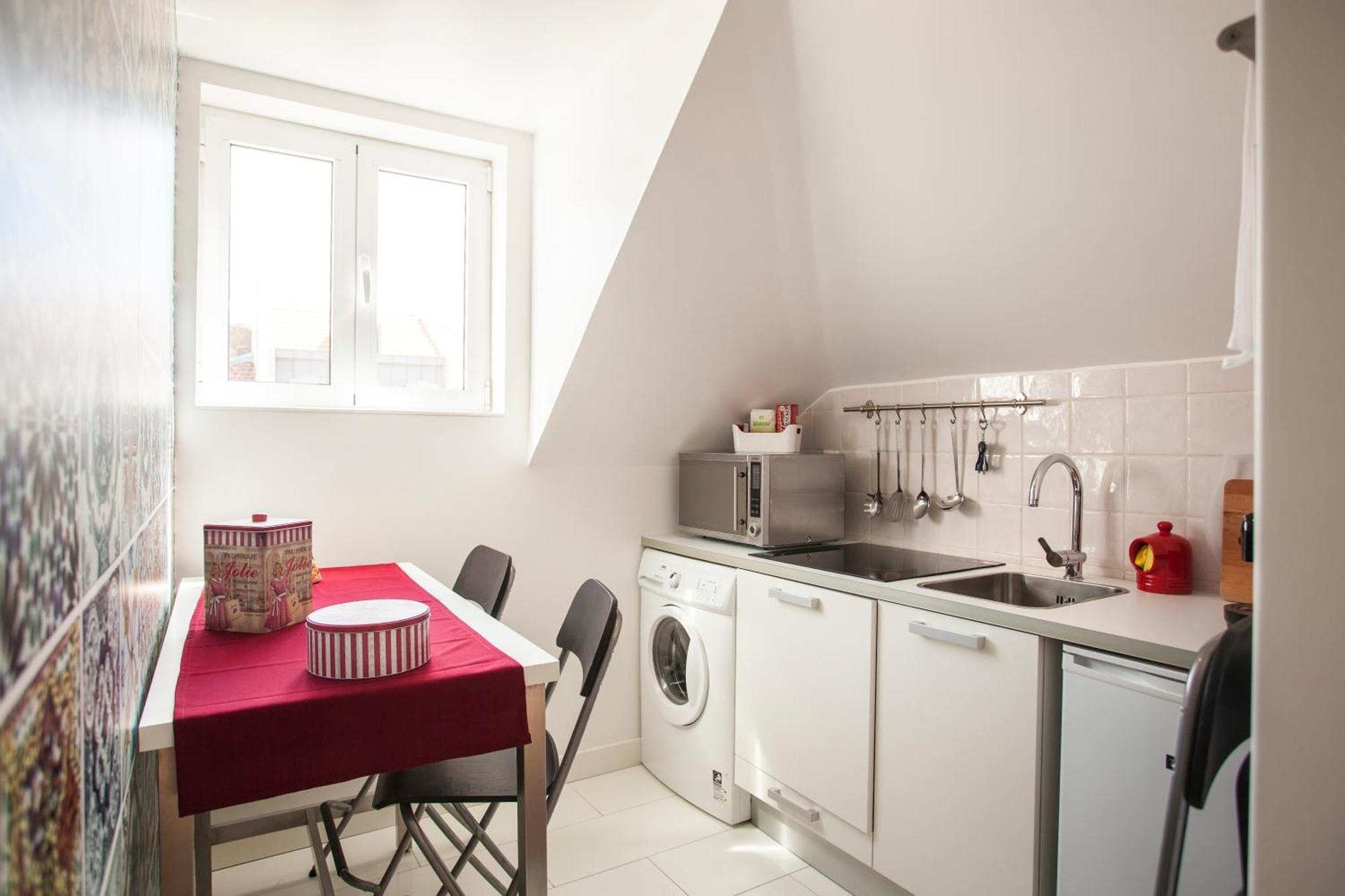 Amalia Apartments In Santos Lisbon Luaran gambar