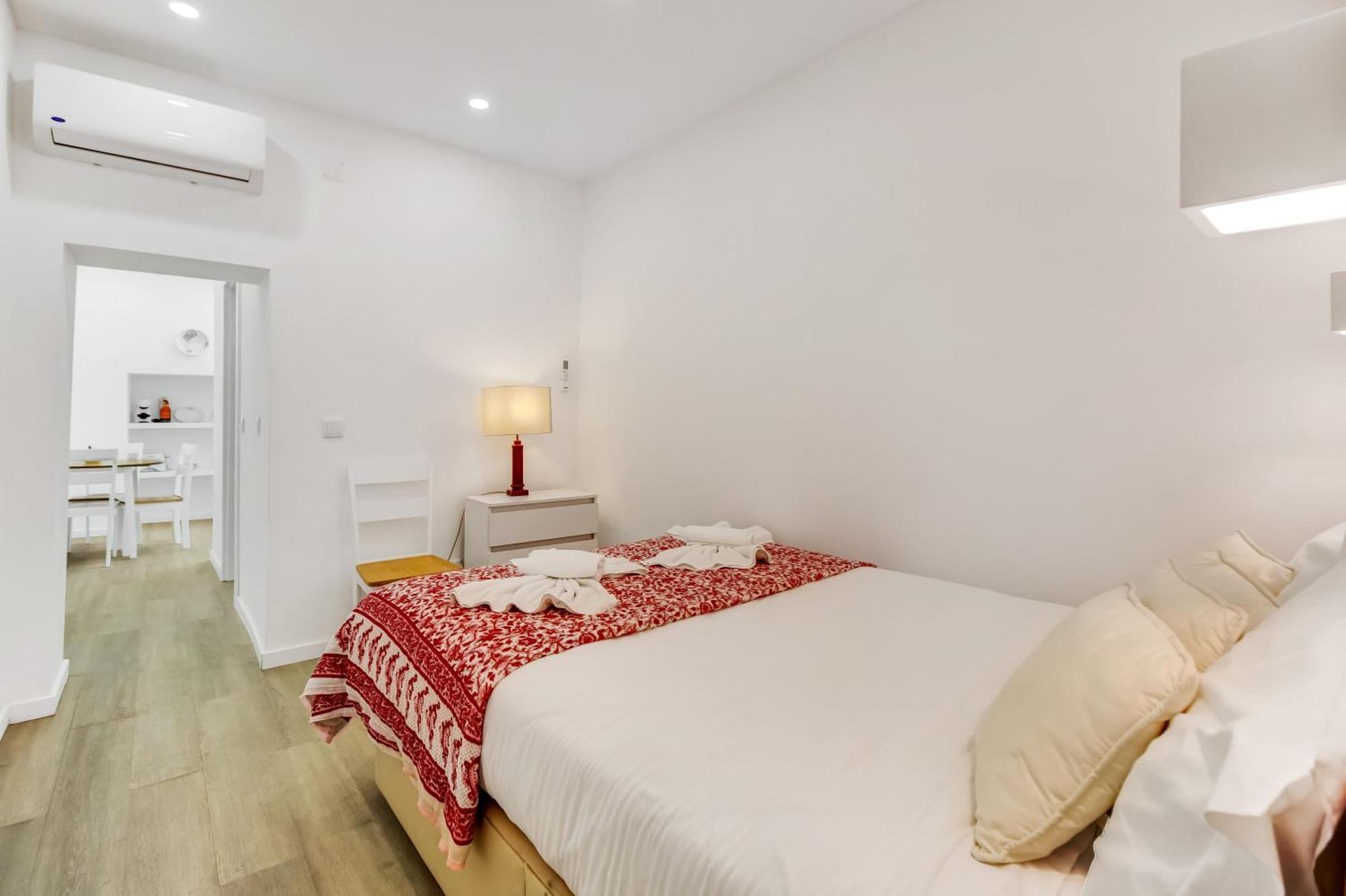 Amalia Apartments In Santos Lisbon Luaran gambar