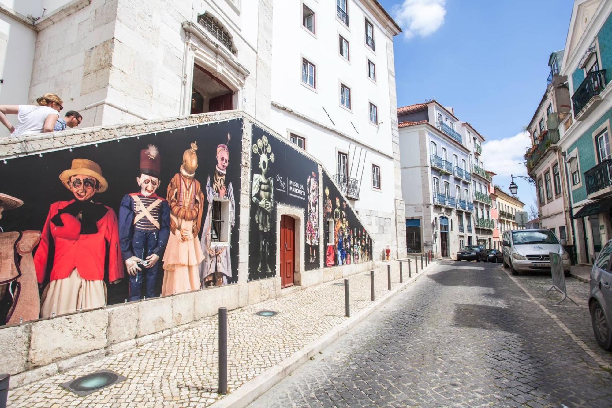 Amalia Apartments In Santos Lisbon Luaran gambar
