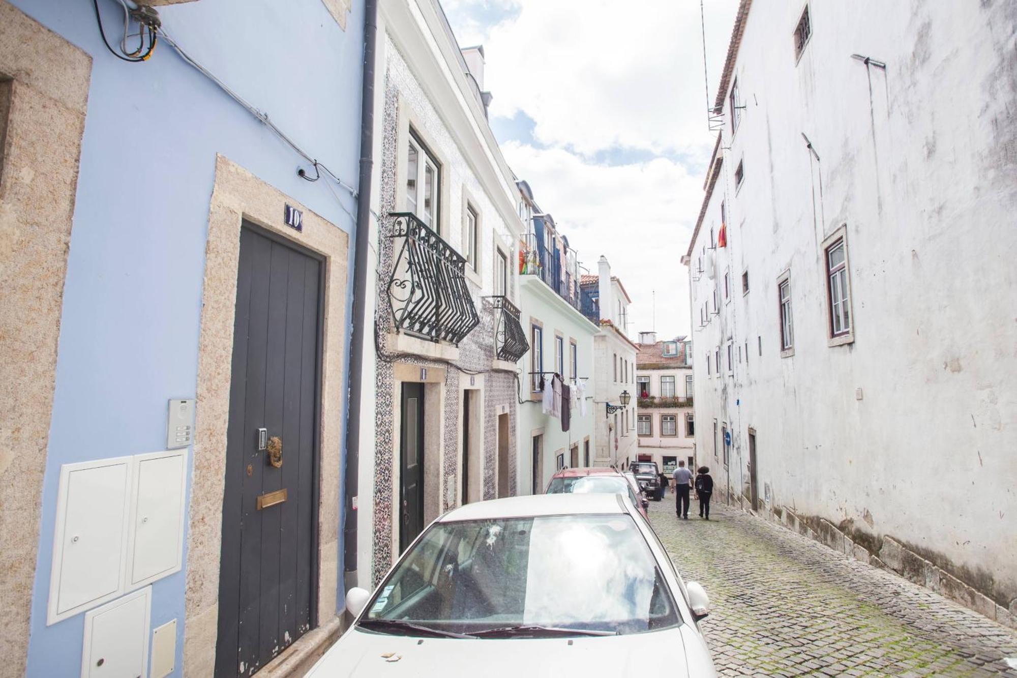 Amalia Apartments In Santos Lisbon Luaran gambar
